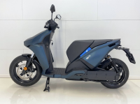 Elektroroller - RAY 7.7 - Premium - Cobalt matt