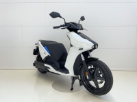 Elektroroller RAY 7.7 - Basic - Classic White