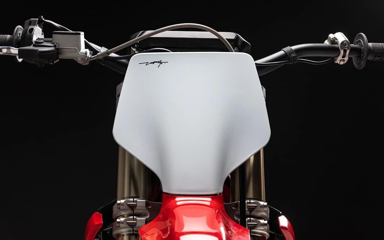 E-PERFORMANCE Schweiz Motorrad online Shop: STARK FUTURE VARG MX Kunststoffteile Startnummerntafel – Original Ersatzteil kaufen